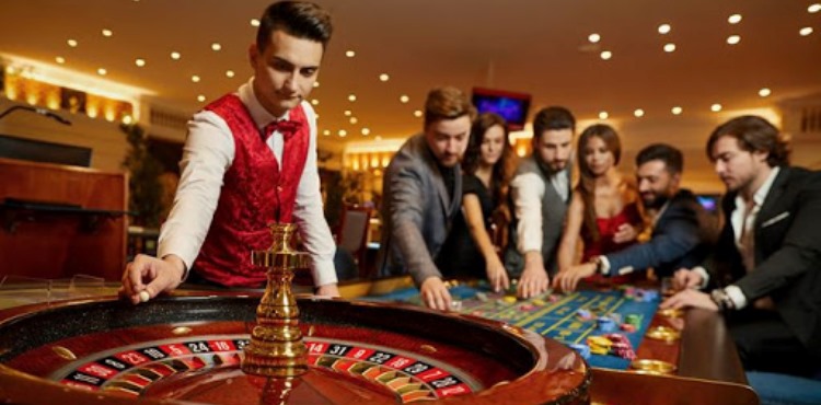 Alasan Player Poker Juga Sering Bermain Roulette Uang Asli